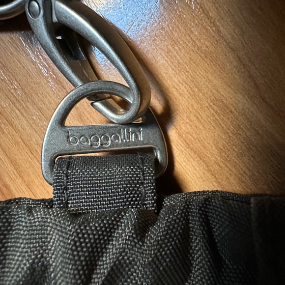 Baggallini Gray Crossbody Bag - Picture 12 of 12